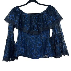 White House Black Market Off The Shoulder Lace Bell Sleeve Blouse Size 0